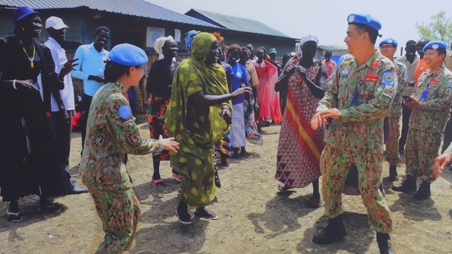 Photo book shows role of Vietnamese peacekeepers in South Sudan